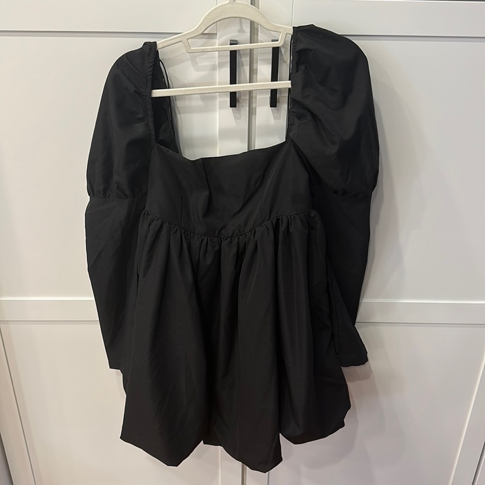 Baby doll black dress off shoulder sz L